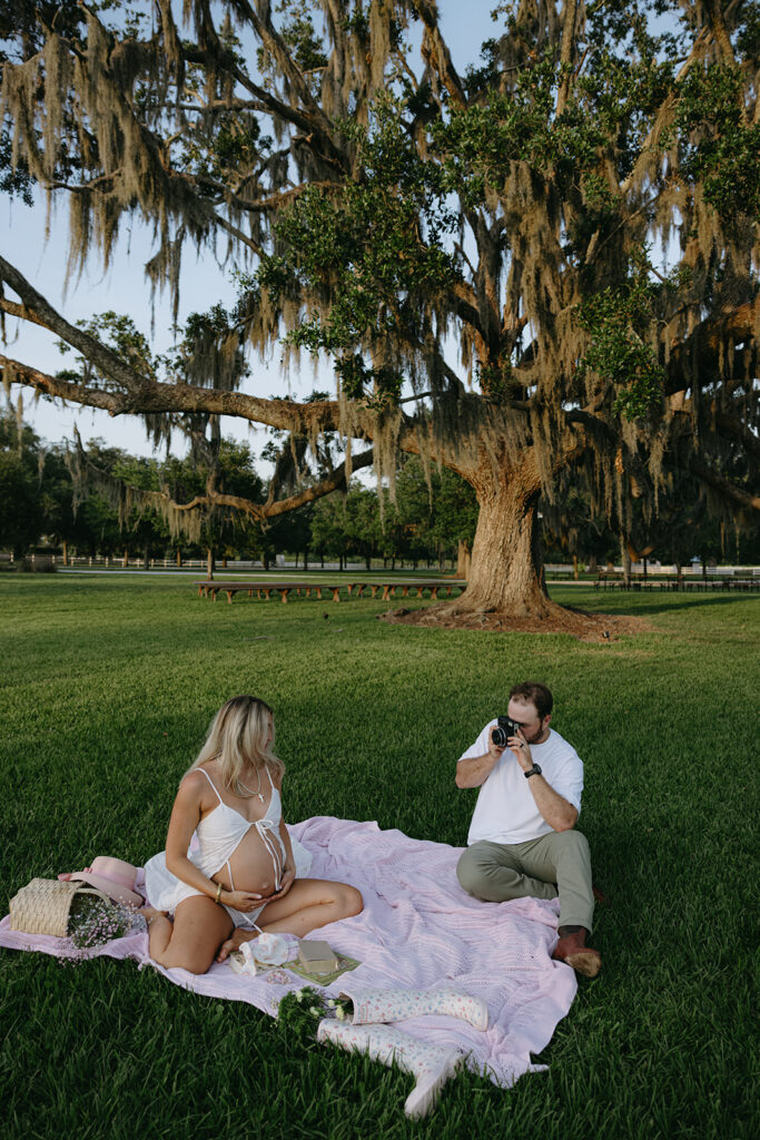 example of maternity pictures jacksonville fl at Congaree and Penn